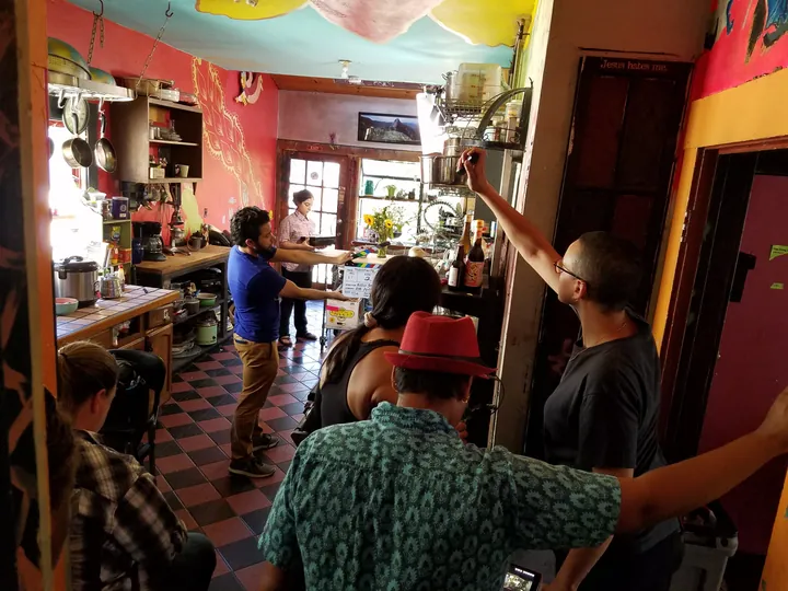 Behind the scenes from Bahari, photograph 9