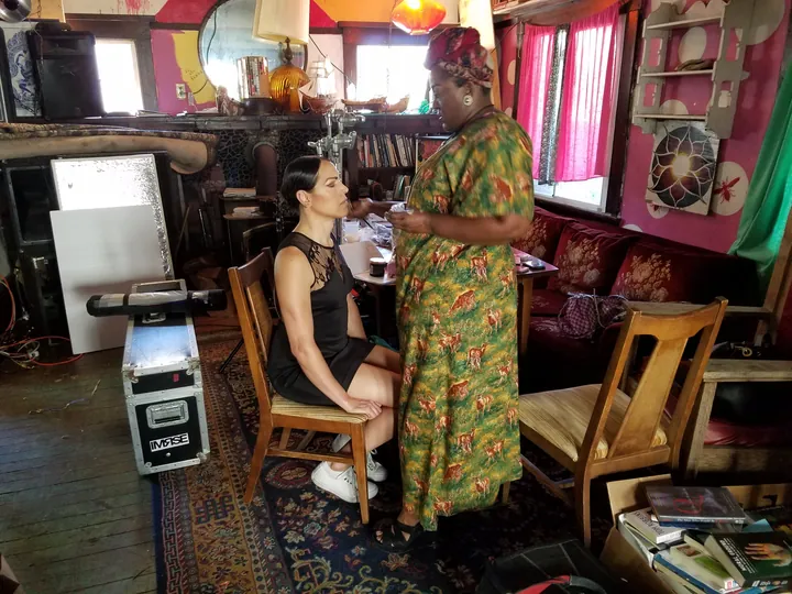 Behind the scenes from Bahari, photograph 13