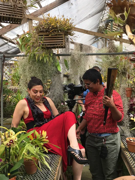 Behind the scenes from Maya, photograph 8
