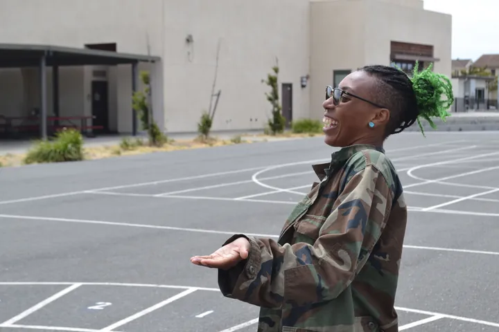 Behind the scenes from Nova, photograph 1