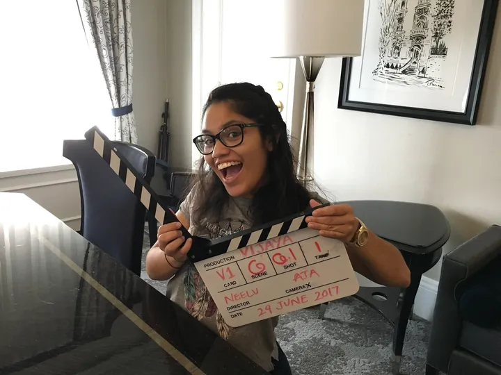 Behind the scenes from Viva, photograph 3