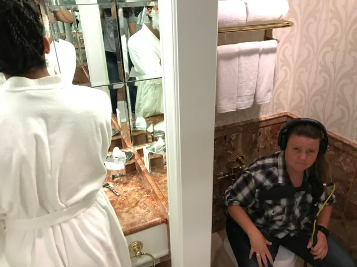 Behind the scenes from Viva, photograph 8