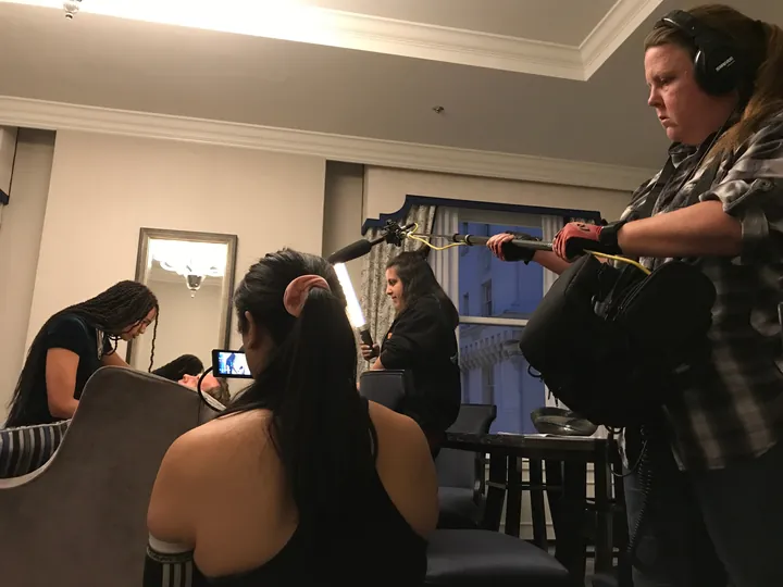 Behind the scenes from Viva, photograph 10